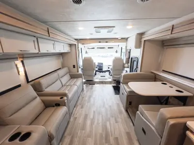 2027 Thor Motor Coach Windsport photo 4