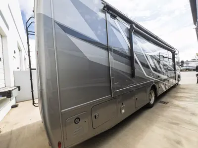 2027 Thor Motor Coach Windsport photo 20
