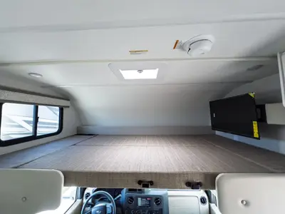 2027 Thor Motor Coach Chateau photo 5