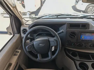 2027 Thor Motor Coach Chateau photo 3