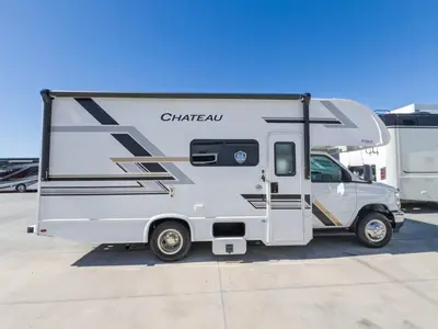 2027 Thor Motor Coach Chateau photo 18