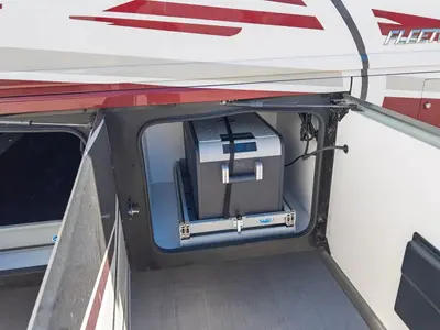 2027 Fleetwood Discovery LXE photo 30