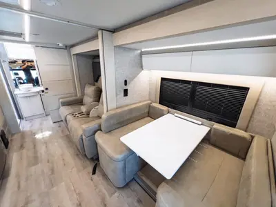 2027 Tiffin Motorhomes Wayfarer photo 7