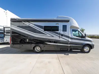 2027 Tiffin Motorhomes Wayfarer photo 17