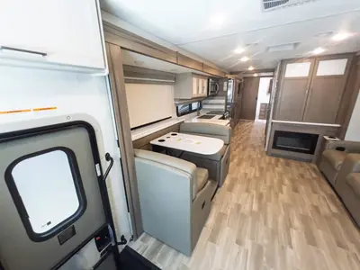 2027 Thor Motor Coach Windsport photo 10