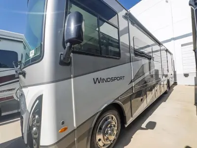 2027 Thor Motor Coach Windsport photo 29