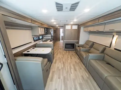 2027 Thor Motor Coach Windsport photo 6