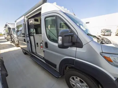 2027 Thor Motor Coach Sequence photo 16