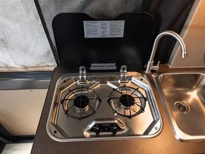 2027 Winnebago Solis Pocket photo 11
