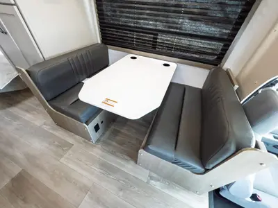 2027 Entegra Coach Odyssey SE photo 8