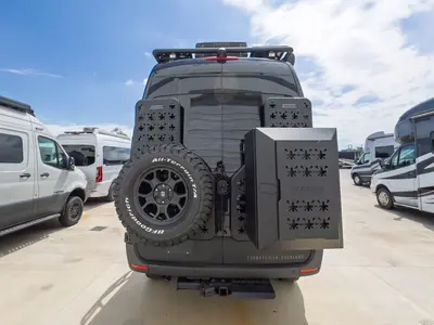 2027 Storyteller Overland Beast Mode photo 20
