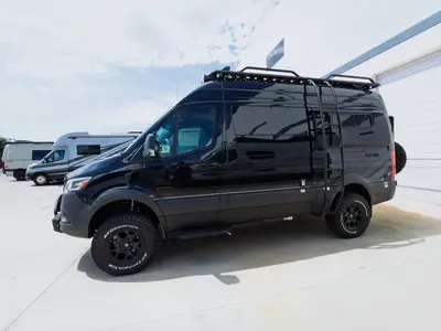 2027 Storyteller Overland Beast Mode photo 18
