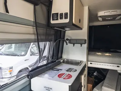 2027 Tiffin Motorhomes GH1 photo 10