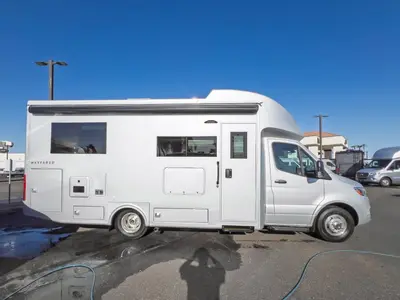 2027 Tiffin Motorhomes Wayfarer photo 17