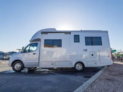 2027 Tiffin Motorhomes Wayfarer photo 23