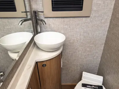 2027 Tiffin Motorhomes Wayfarer photo 15