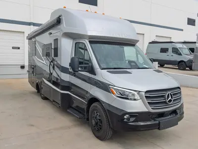 2027 Tiffin Motorhomes Wayfarer exterior