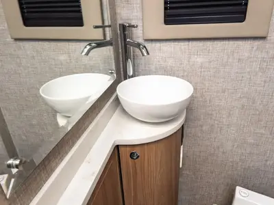 2027 Tiffin Motorhomes Wayfarer photo 15