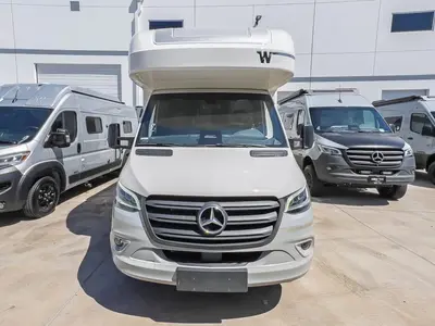 2027 Winnebago View photo 29