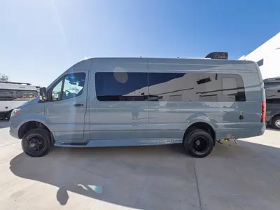 2027 Entegra Coach Insignia photo 20