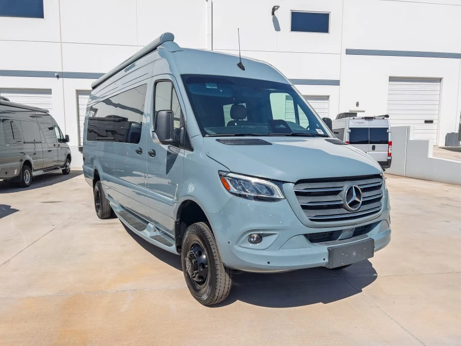 2027 Entegra Coach Insignia exterior