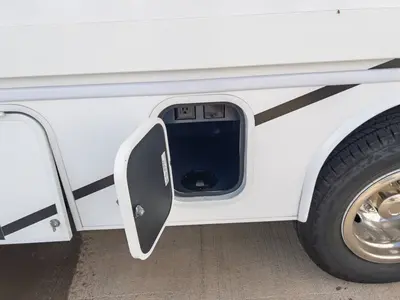 2027 Entegra Coach Odyssey photo 28