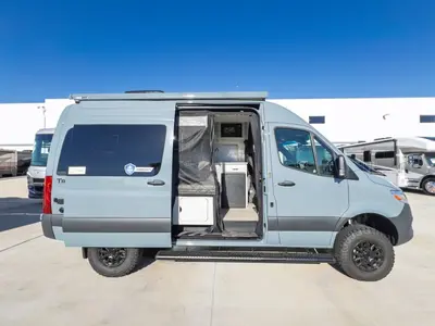 2027 Thor Motor Coach Tranquility photo 17
