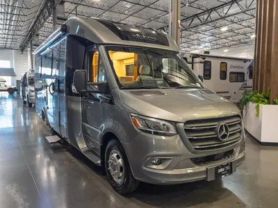 2027 Leisure Travel Unity exterior