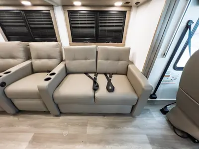 2027 Entegra Coach Vision XL photo 9