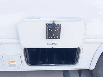 2027 Thor Motor Coach Chateau photo 21