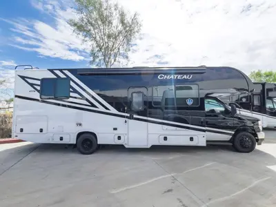 2027 Thor Motor Coach Chateau photo 18