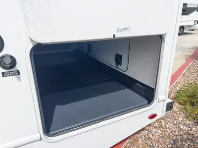 2027 Thor Motor Coach Chateau photo 29