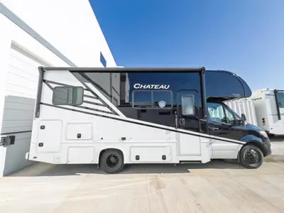 2027 Thor Motor Coach Chateau Sprinter photo 17