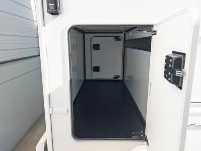 2027 Thor Motor Coach Chateau Sprinter photo 19