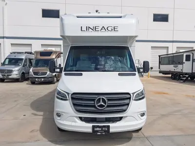 2027 Grand Design Lineage Series M photo 29