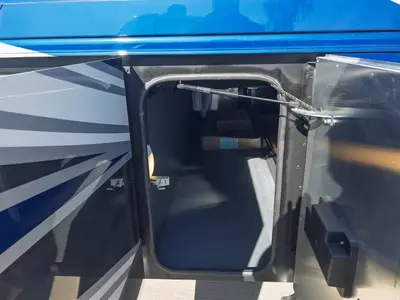2027 Tiffin Motorhomes Allegro BUS photo 24