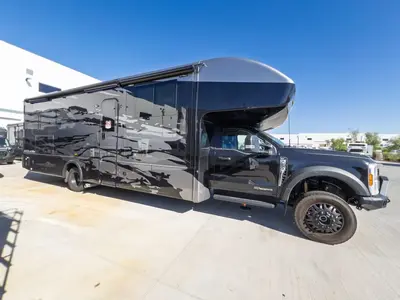 2027 Entegra Coach Accolade XT photo 19