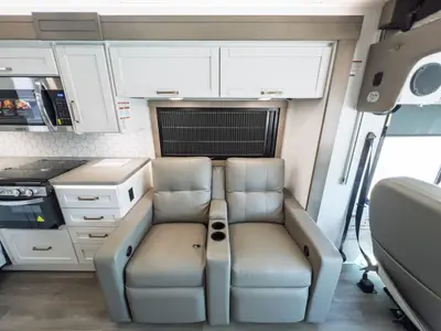 2027 Entegra Coach Vision XL photo 8