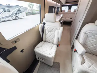 2027 Entegra Coach Insignia photo 10
