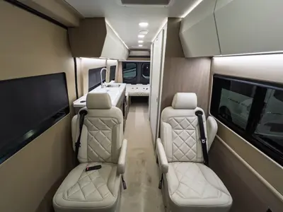 2027 Entegra Coach Insignia photo 6