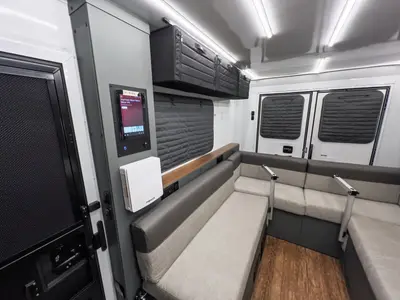 2027 Winnebago Arka photo 10