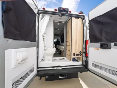 2027 Entegra Coach Ethos photo 2