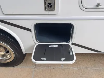 2027 Entegra Coach Odyssey photo 22