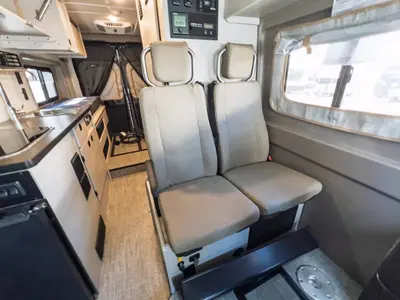 2027 Winnebago Solis photo 8