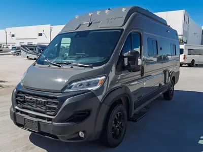 2027 Winnebago Solis photo 19