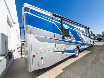 2027 Entegra Coach Vision XL photo 21