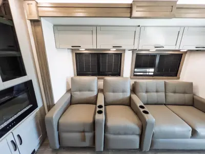 2027 Entegra Coach Vision XL photo 9