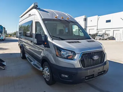 2027 Pleasure Way Ontour exterior