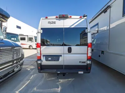 2027 Thor Motor Coach Rize photo 19