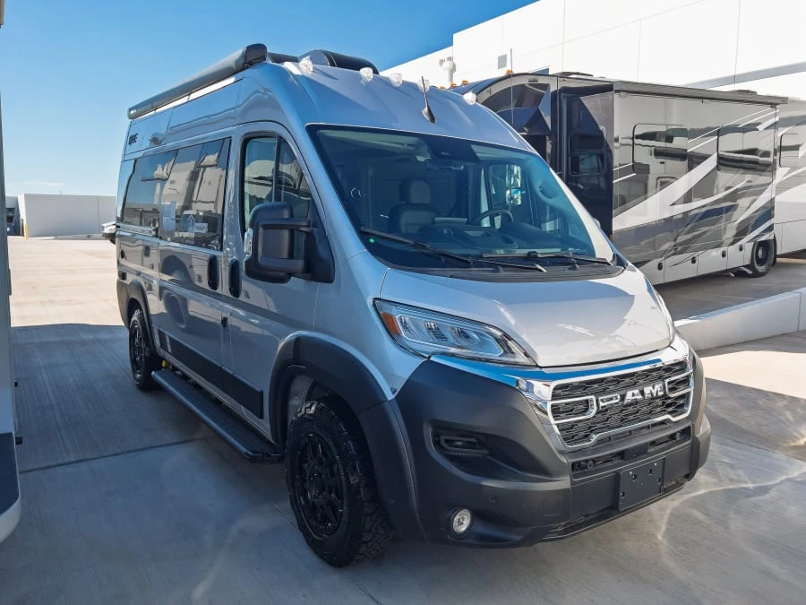 2027 Thor Motor Coach Rize exterior